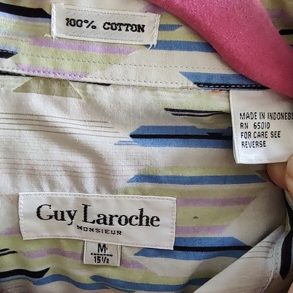 GUY LAROCHE MONSIEUR COTTON RETRO SHORT SLEEVE BUTTON UP SHIRT. MEDIUM. - Picture 8 of 9
